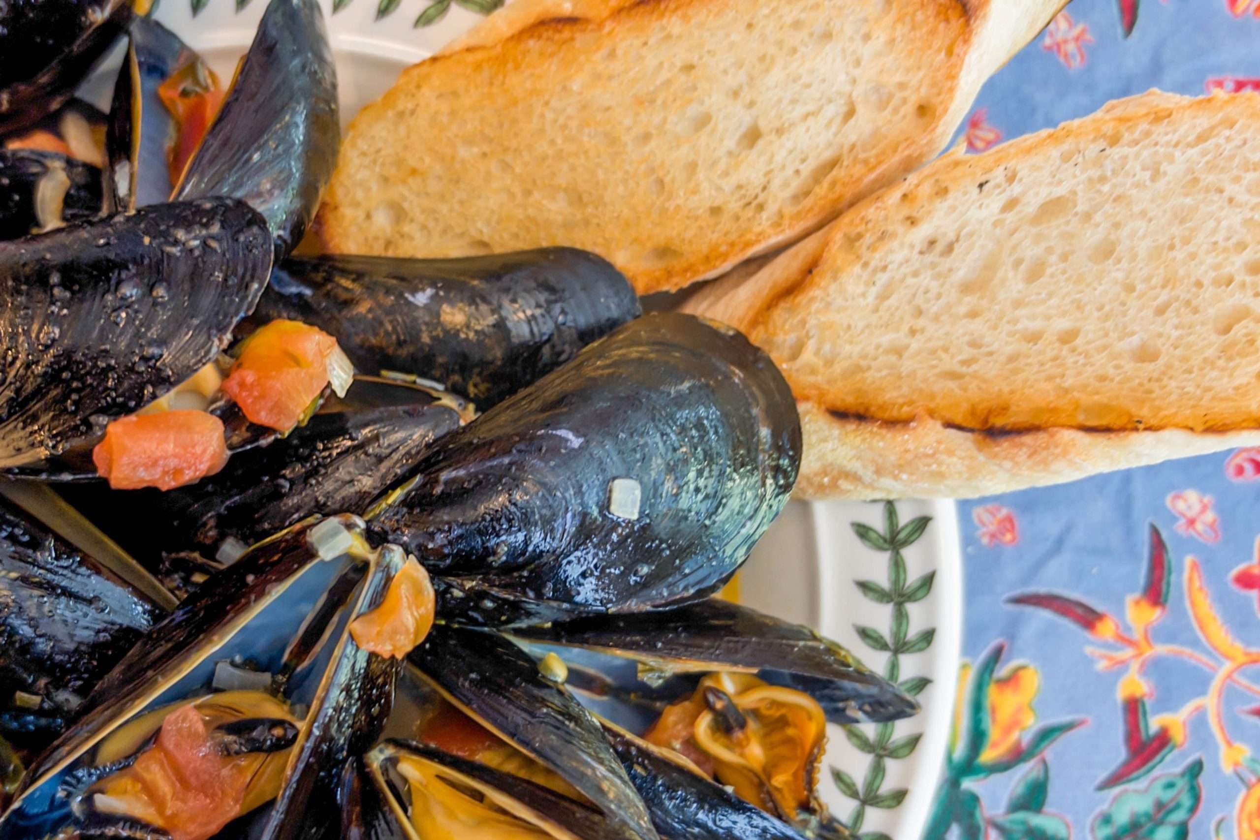 Moules Provençal Plated
